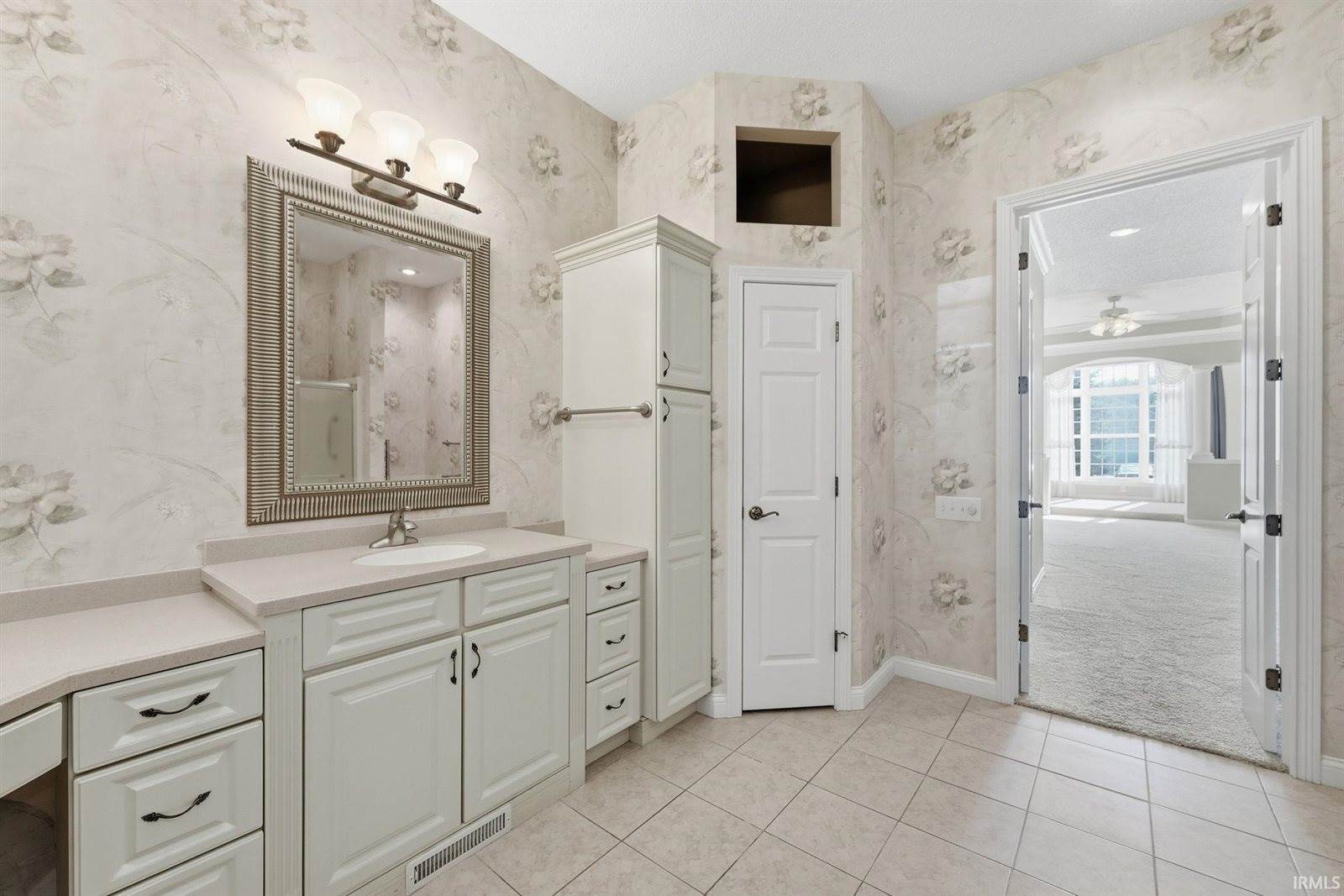 6101 N Cumberland Road, Muncie, IN 47304