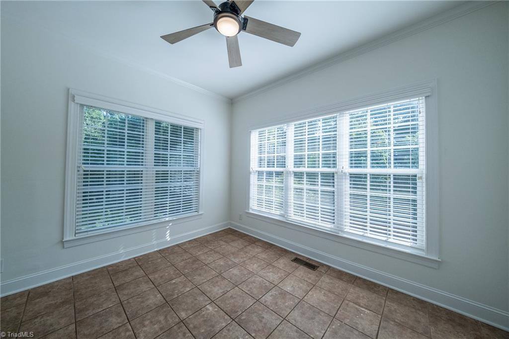 6902 Prairie Grove Drive, Clemmons, NC 27012