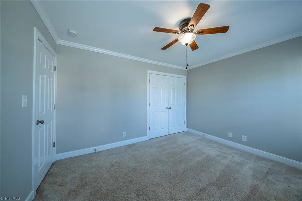 6902 Prairie Grove Drive, Clemmons, NC 27012