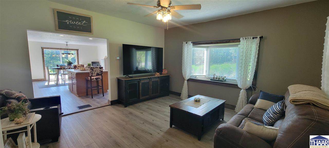 15034 South Willow Grove, Clinton, IN 47842