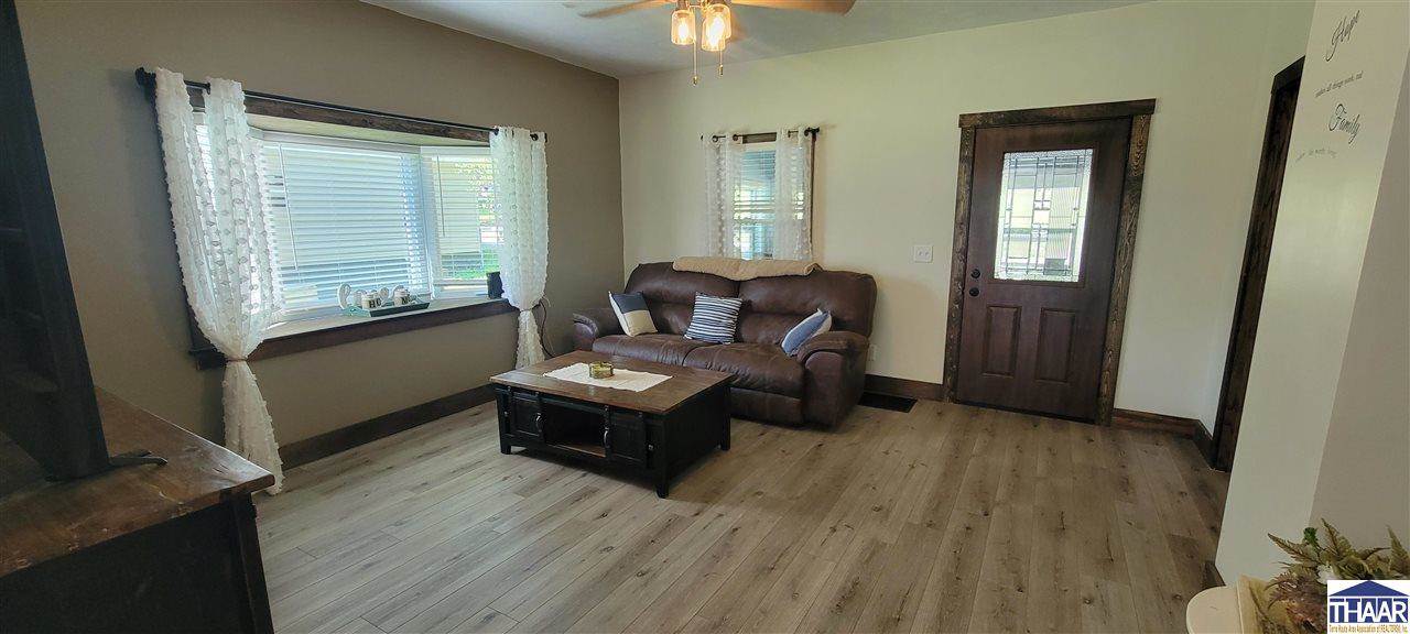 15034 South Willow Grove, Clinton, IN 47842
