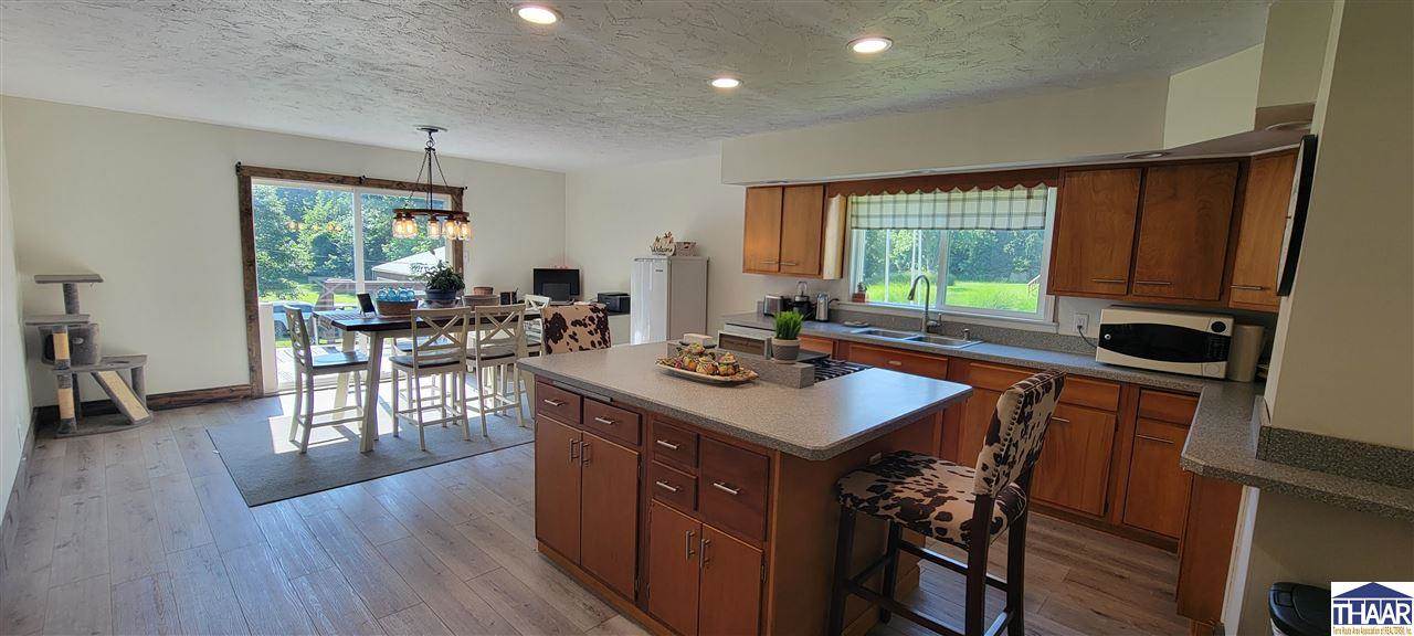 15034 South Willow Grove, Clinton, IN 47842