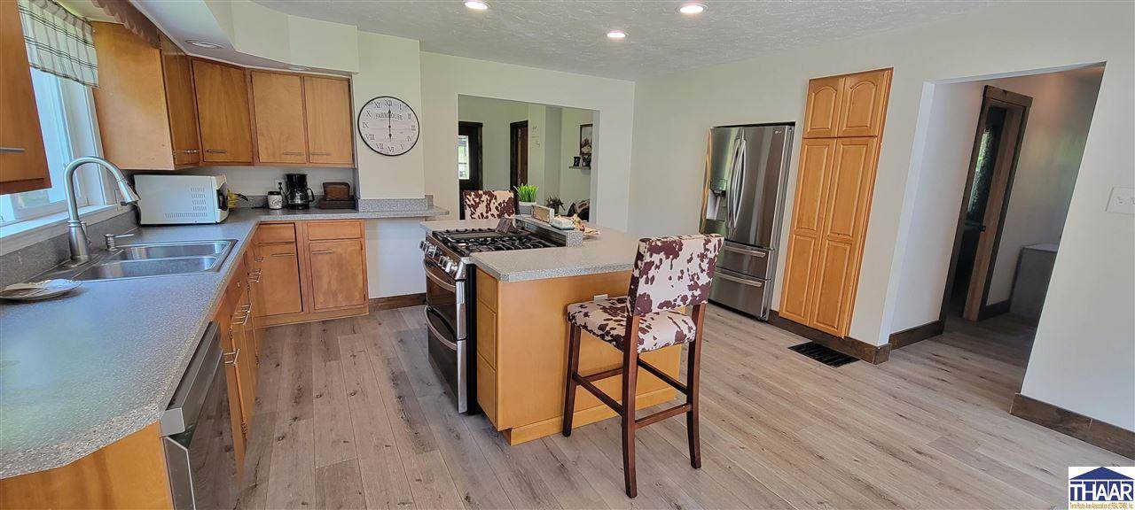 15034 South Willow Grove, Clinton, IN 47842