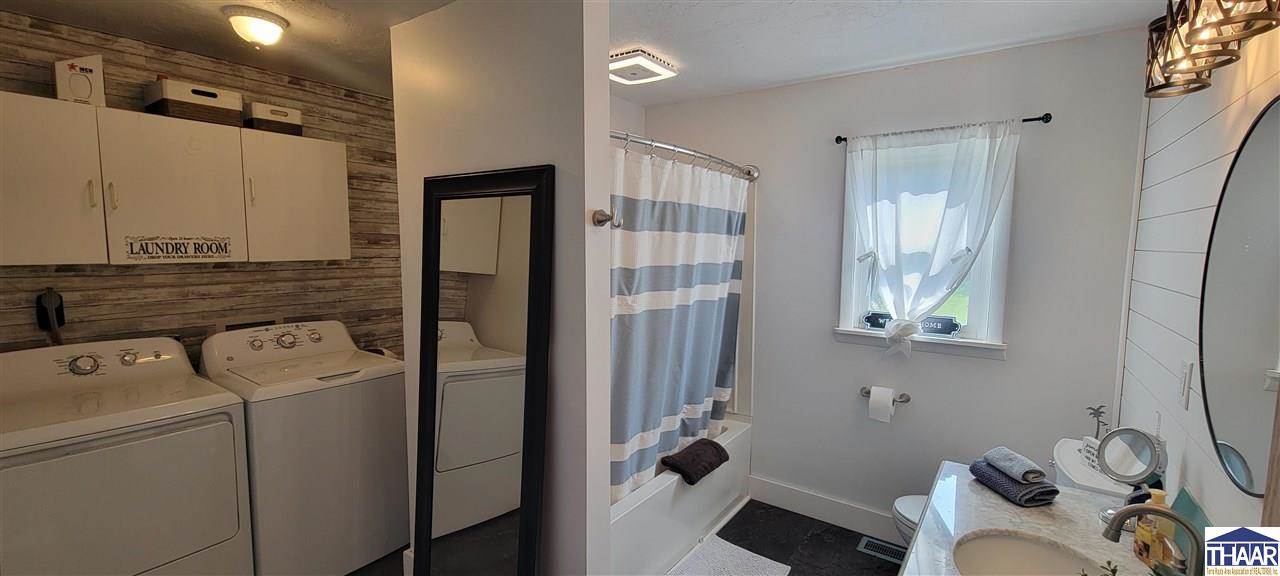15034 South Willow Grove, Clinton, IN 47842