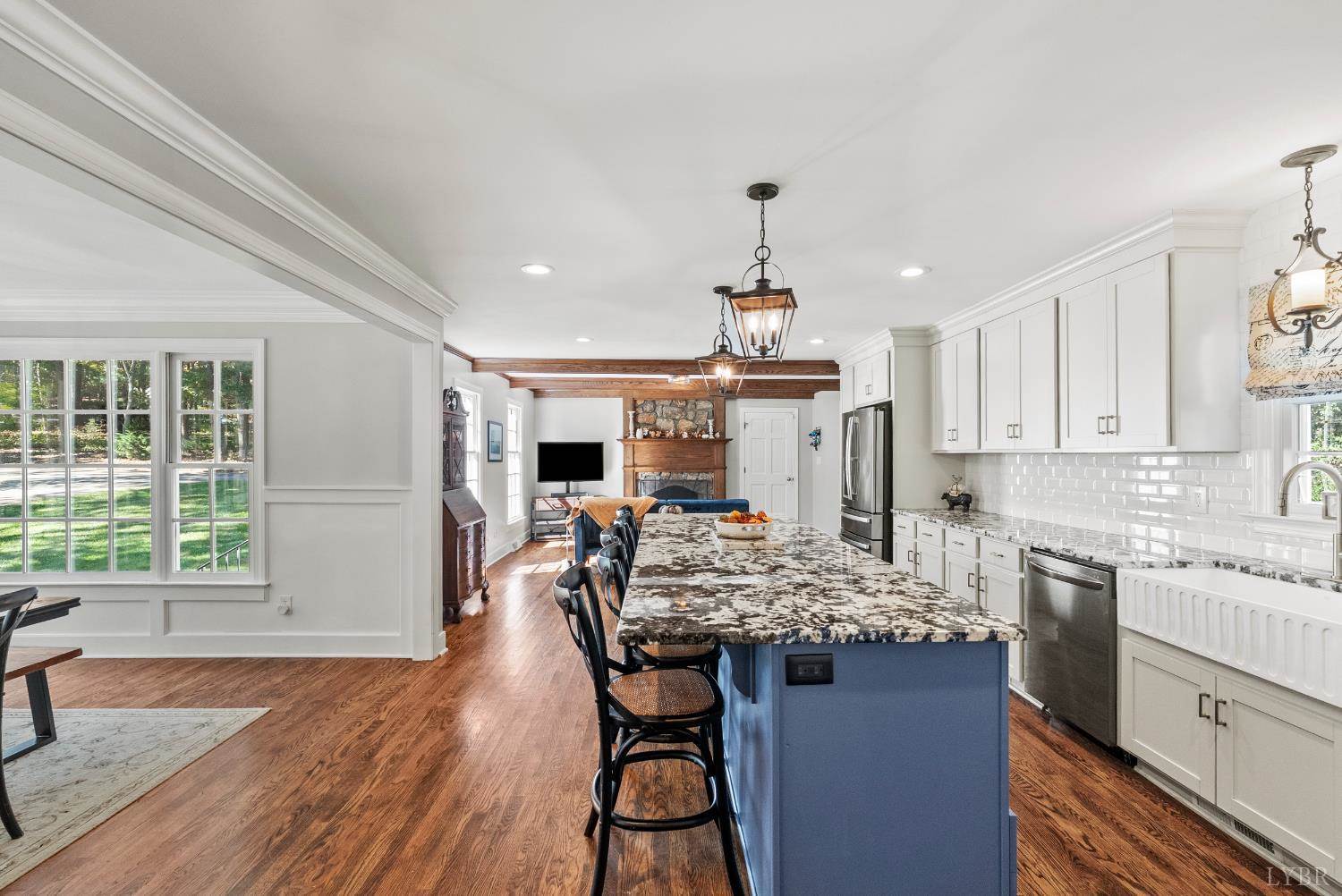 207 Fox Runn Dr, Lynchburg, VA 24503