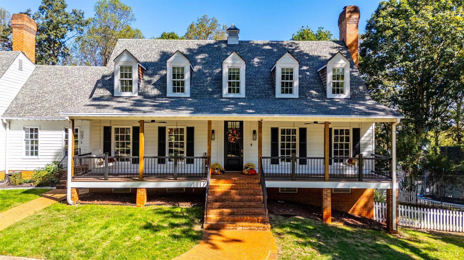 207 Fox Runn Dr, Lynchburg, VA 24503
