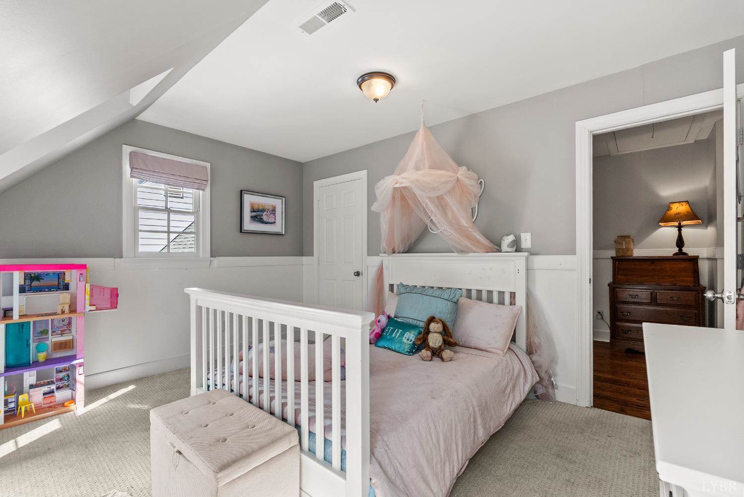 207 Fox Runn Dr, Lynchburg, VA 24503