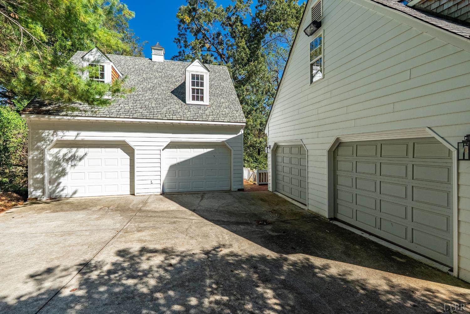 207 Fox Runn Dr, Lynchburg, VA 24503
