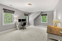 207 Fox Runn Dr, Lynchburg, VA 24503
