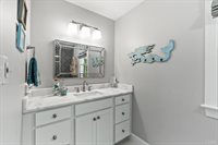 207 Fox Runn Dr, Lynchburg, VA 24503