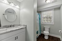 207 Fox Runn Dr, Lynchburg, VA 24503