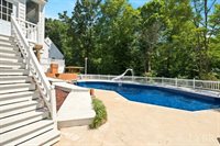 207 Fox Runn Dr, Lynchburg, VA 24503