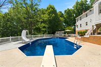 207 Fox Runn Dr, Lynchburg, VA 24503