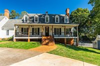 207 Fox Runn Dr, Lynchburg, VA 24503