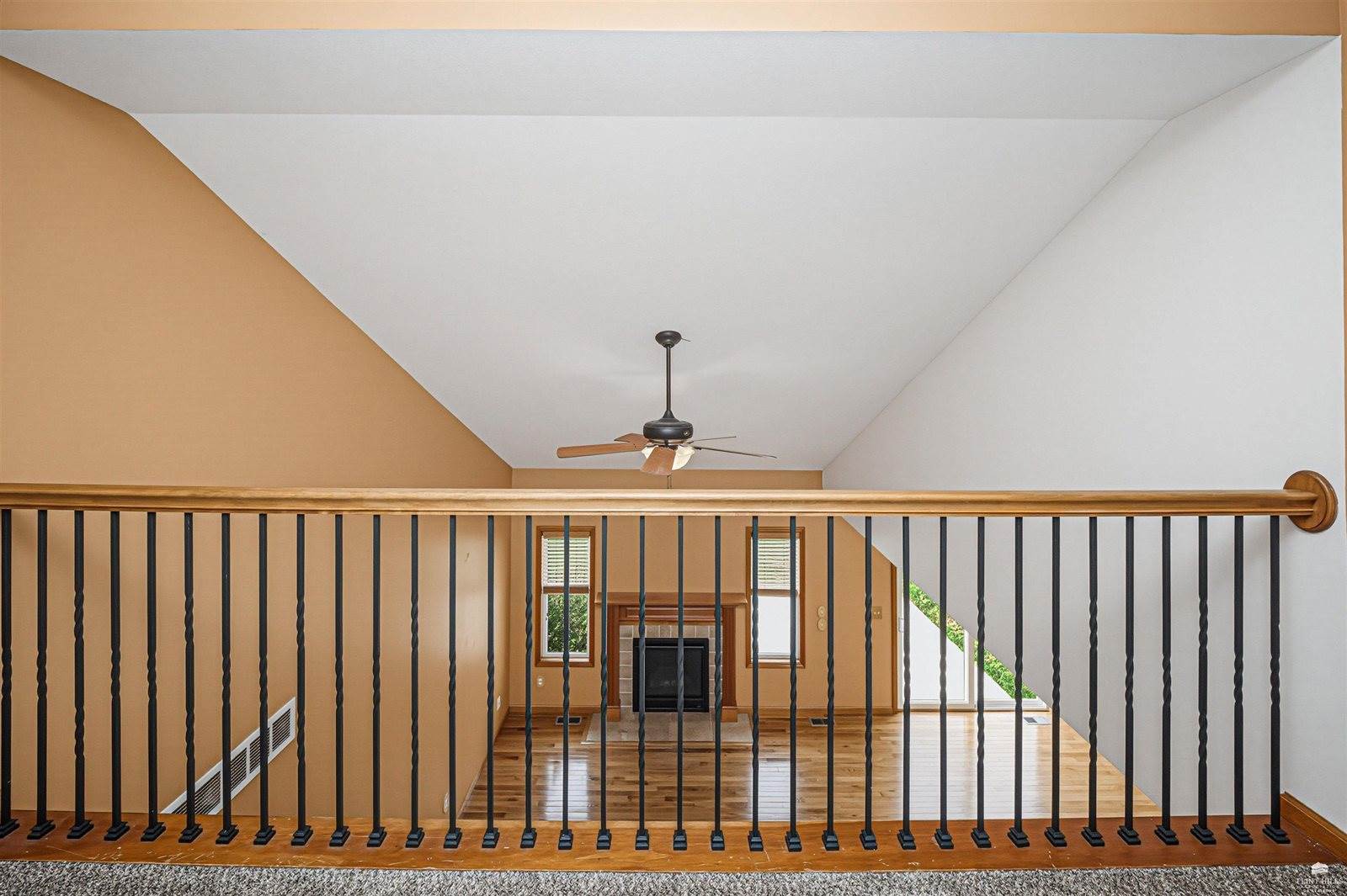 2721 Oakwood, Junction City, KS 66441