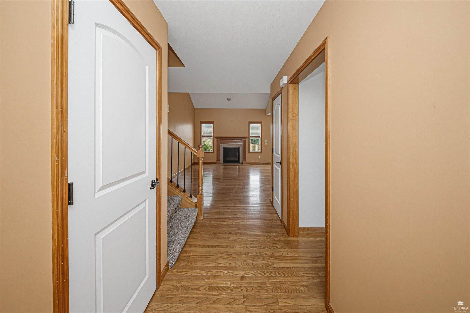 2721 Oakwood, Junction City, KS 66441