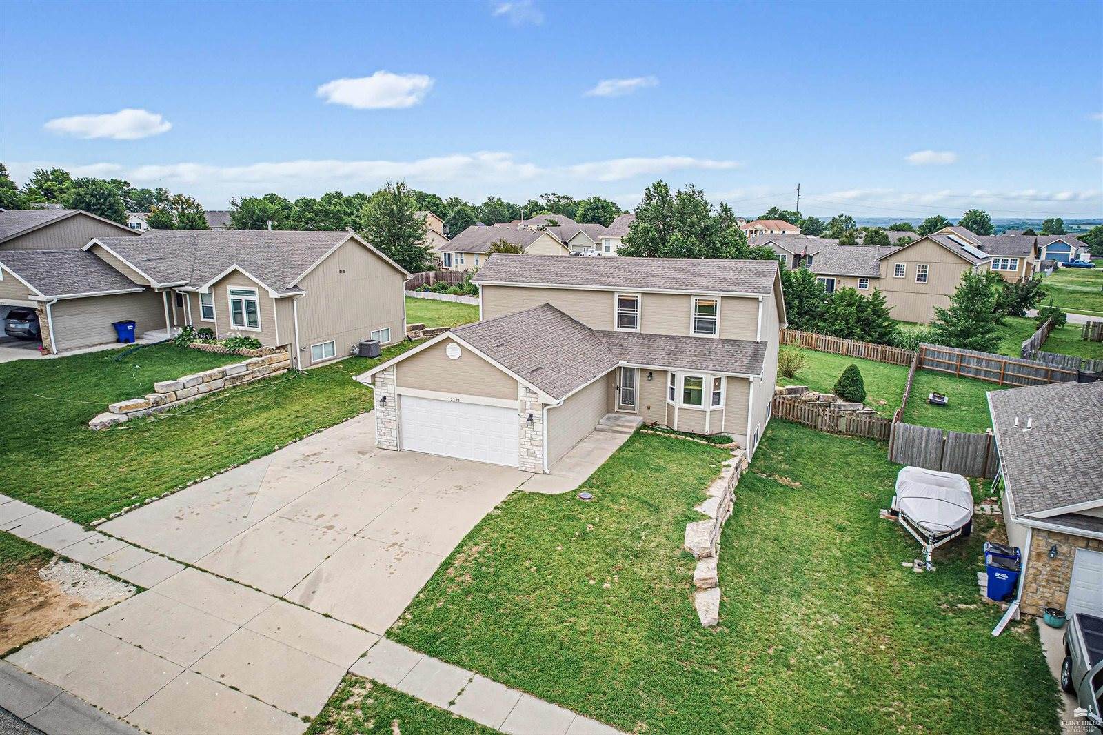 2721 Oakwood, Junction City, KS 66441