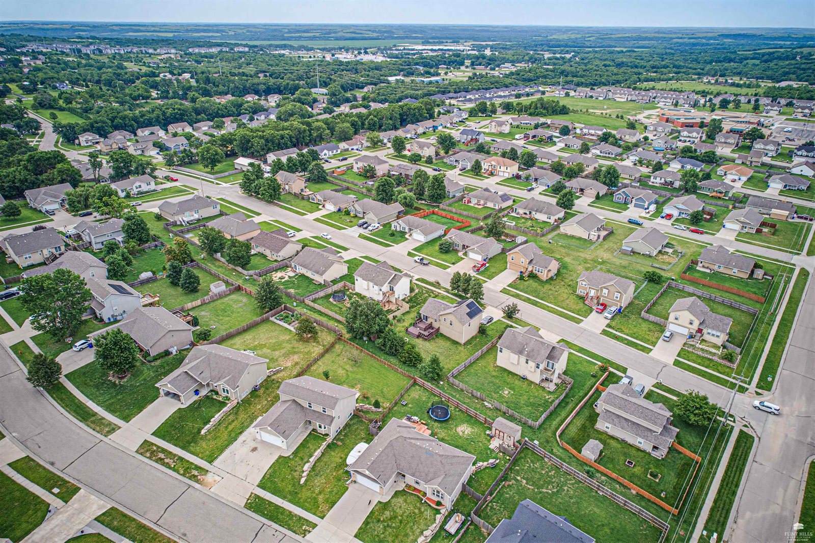 2721 Oakwood, Junction City, KS 66441