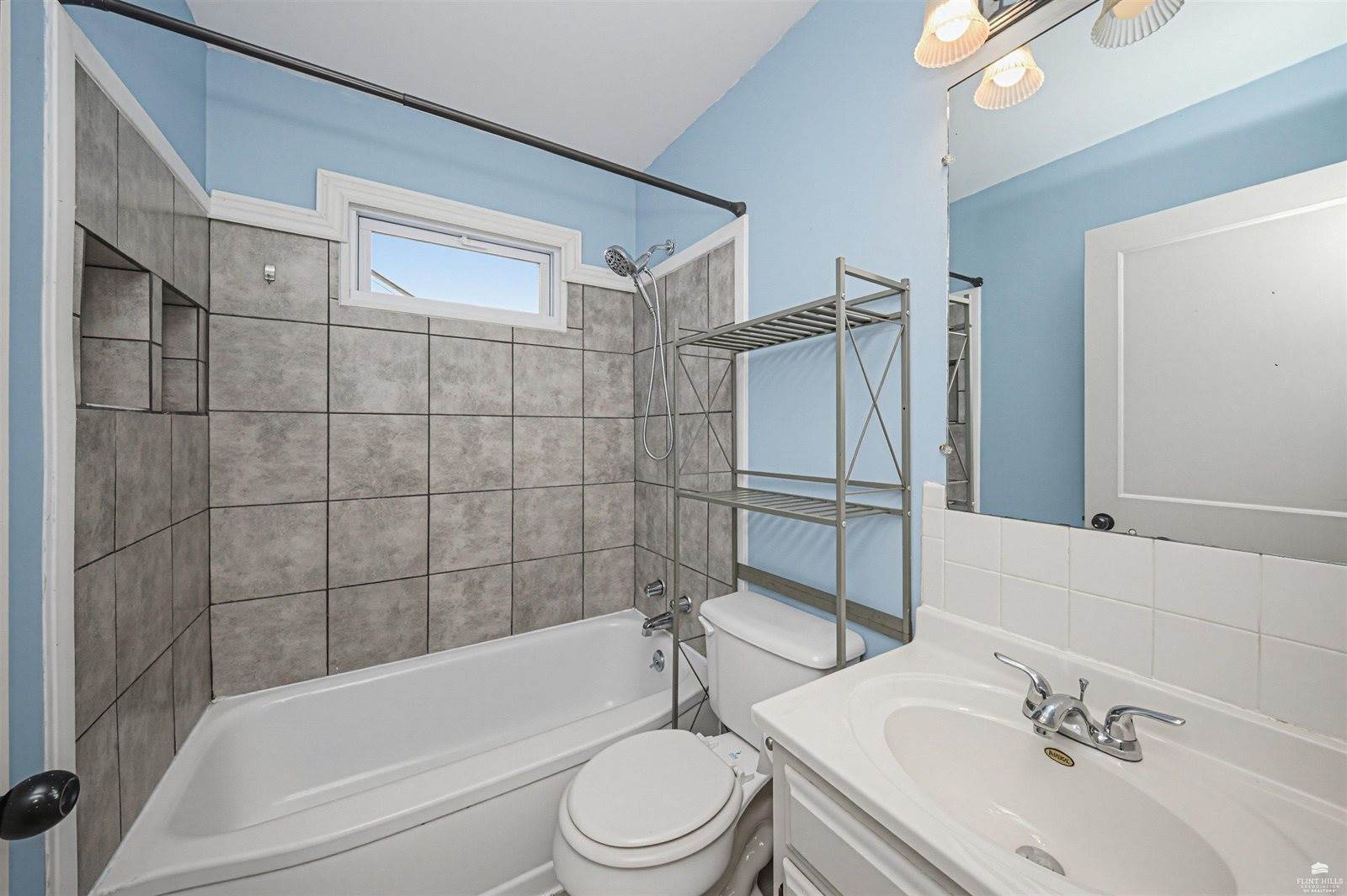 430 West Vine Street, Junction City, KS 66441