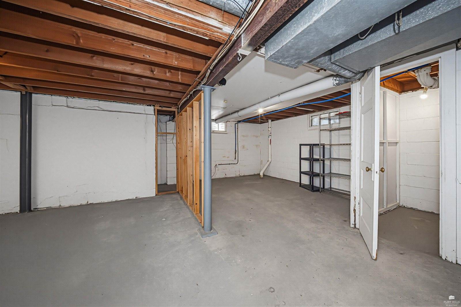 430 West Vine Street, Junction City, KS 66441