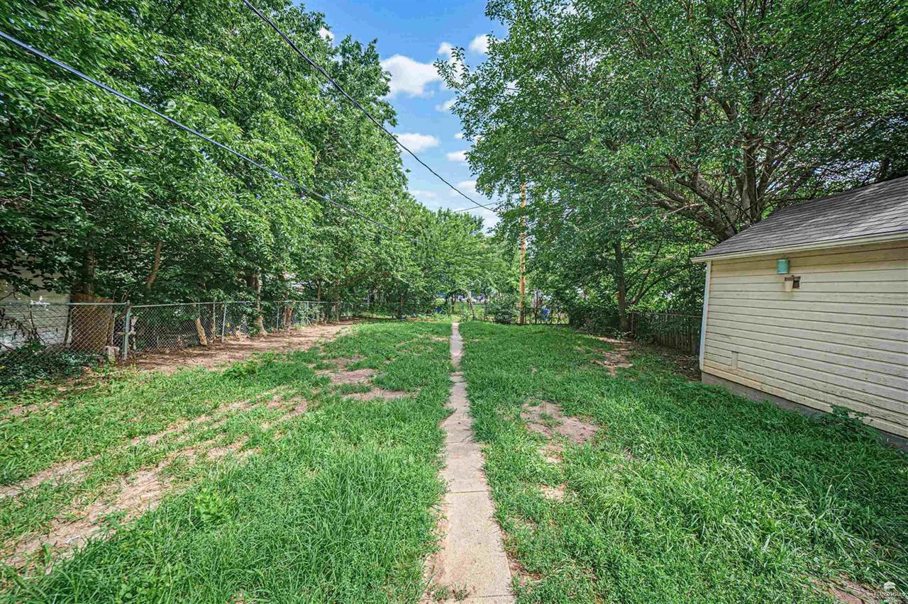 430 West Vine Street, Junction City, KS 66441