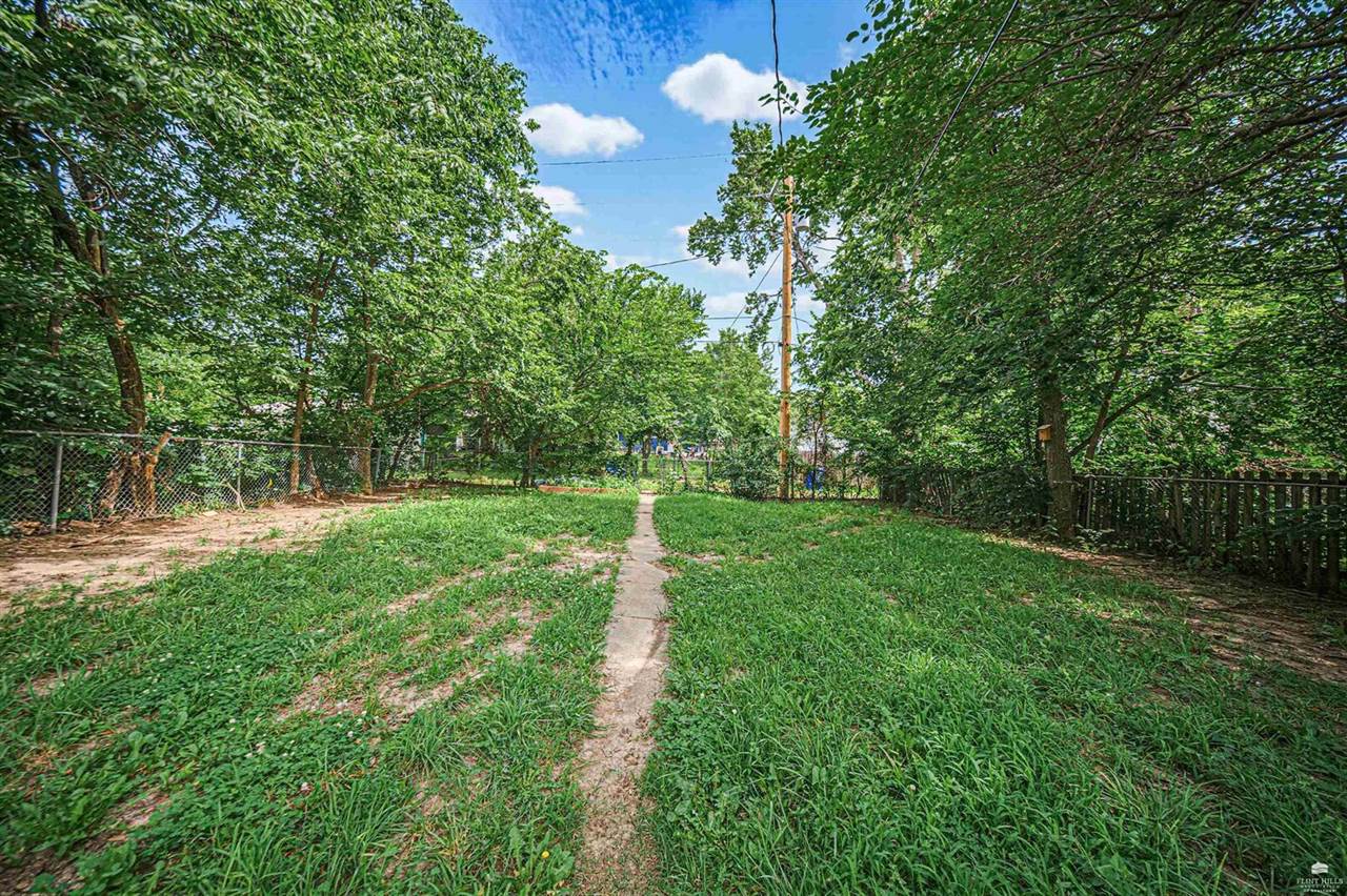 430 West Vine Street, Junction City, KS 66441