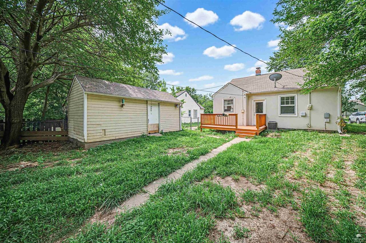 430 West Vine Street, Junction City, KS 66441