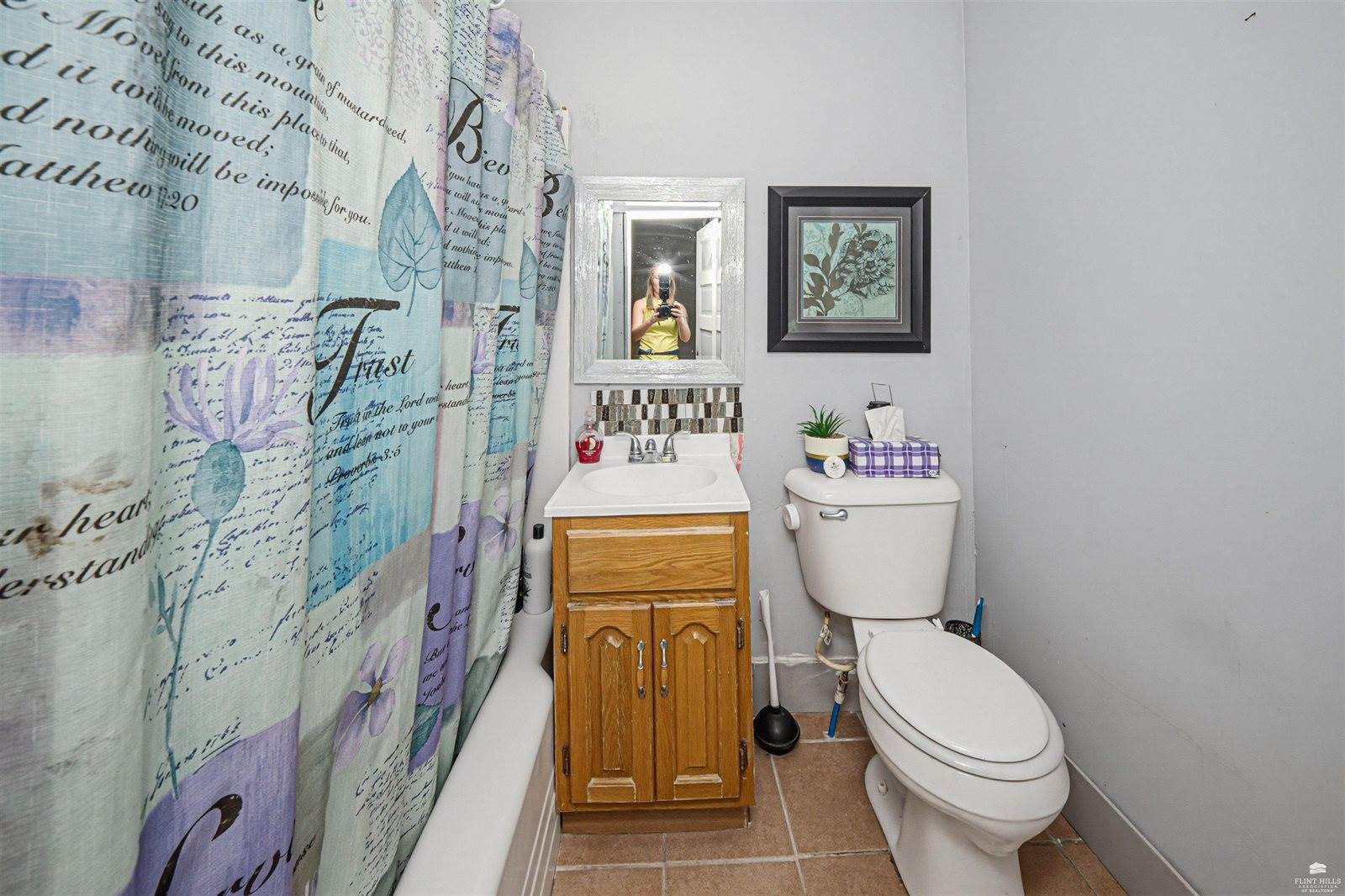 301 North Broadway, Herington, KS 67449