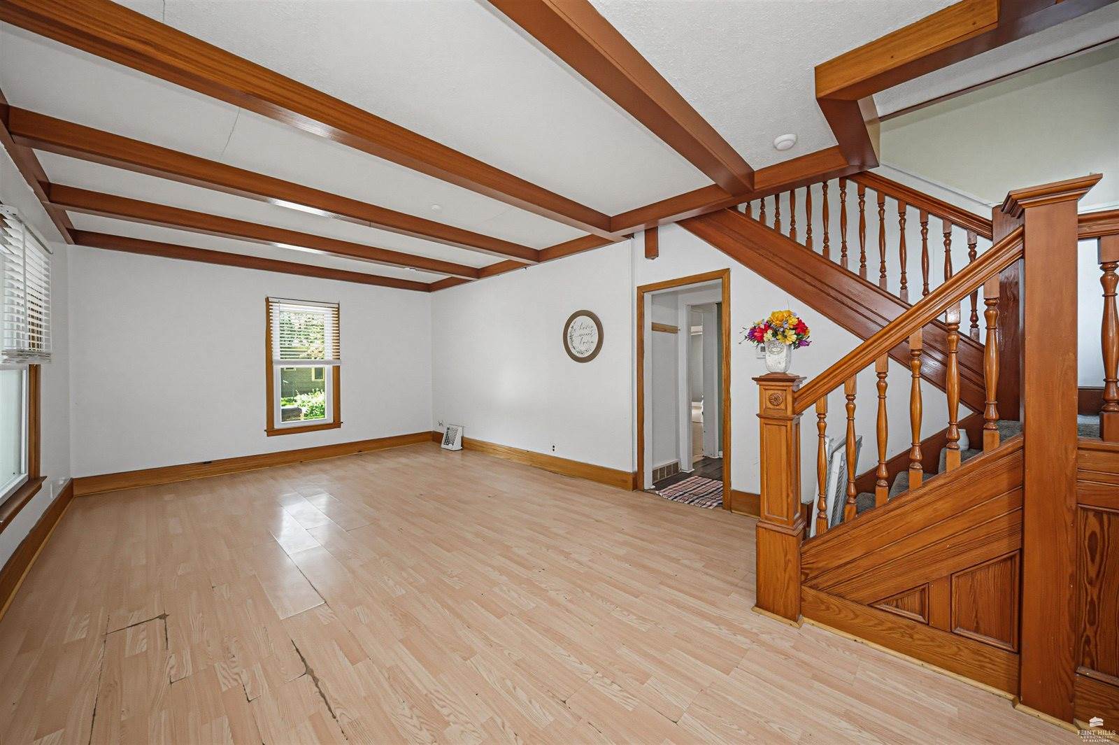 301 North Broadway, Herington, KS 67449
