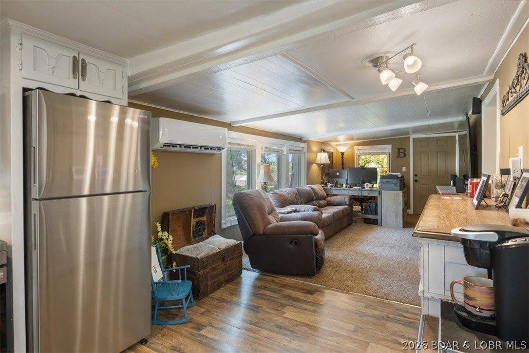 209 Greenbay Terrace, Sunrise Beach, MO 65079