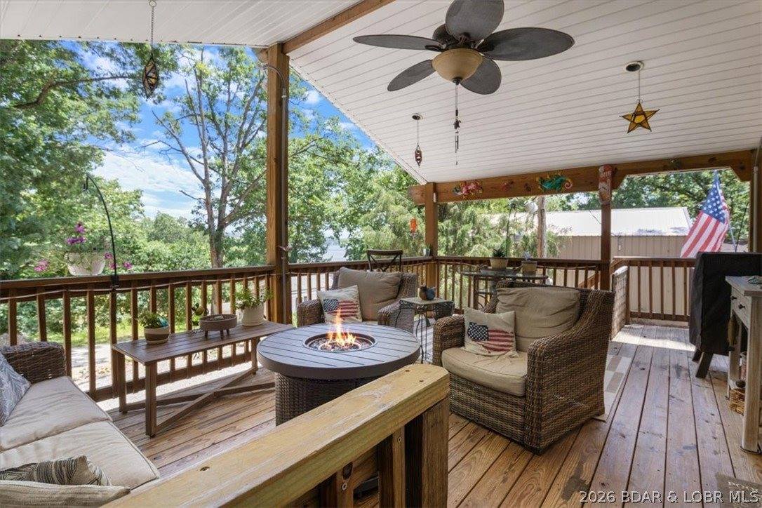 209 Greenbay Terrace, Sunrise Beach, MO 65079