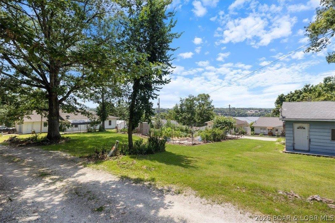 209 Greenbay Terrace, Sunrise Beach, MO 65079
