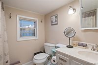 209 Greenbay Terrace, Sunrise Beach, MO 65079