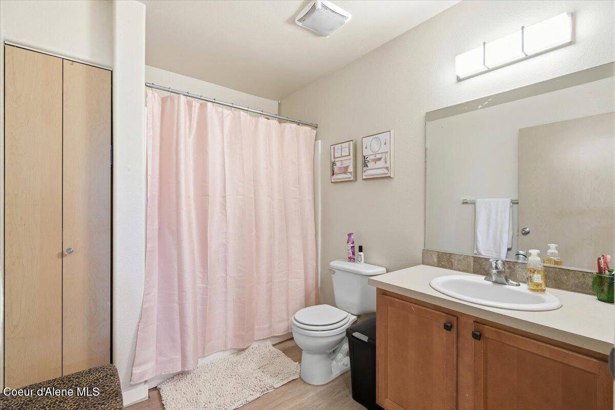 304 North Greensferry Rd, Post Falls, ID 83854