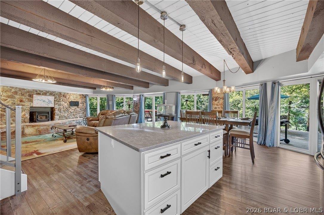 31861 Ginger Road, Gravois Mills, MO 65037