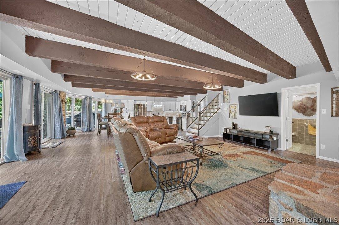 31861 Ginger Road, Gravois Mills, MO 65037