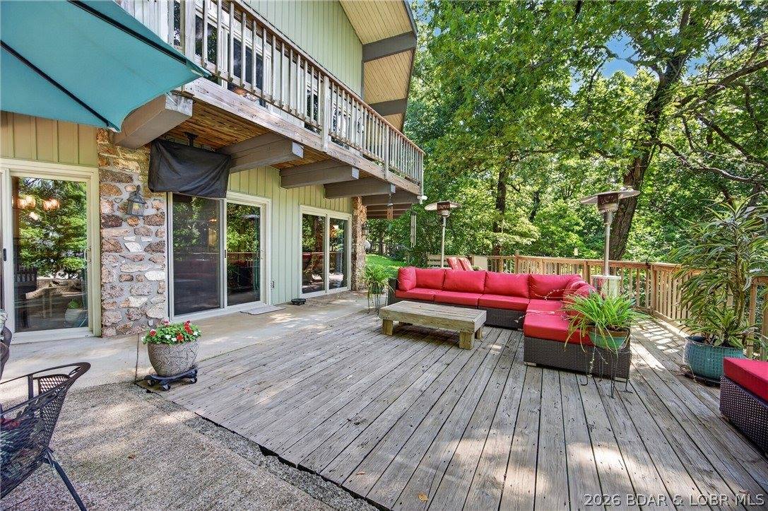 31861 Ginger Road, Gravois Mills, MO 65037