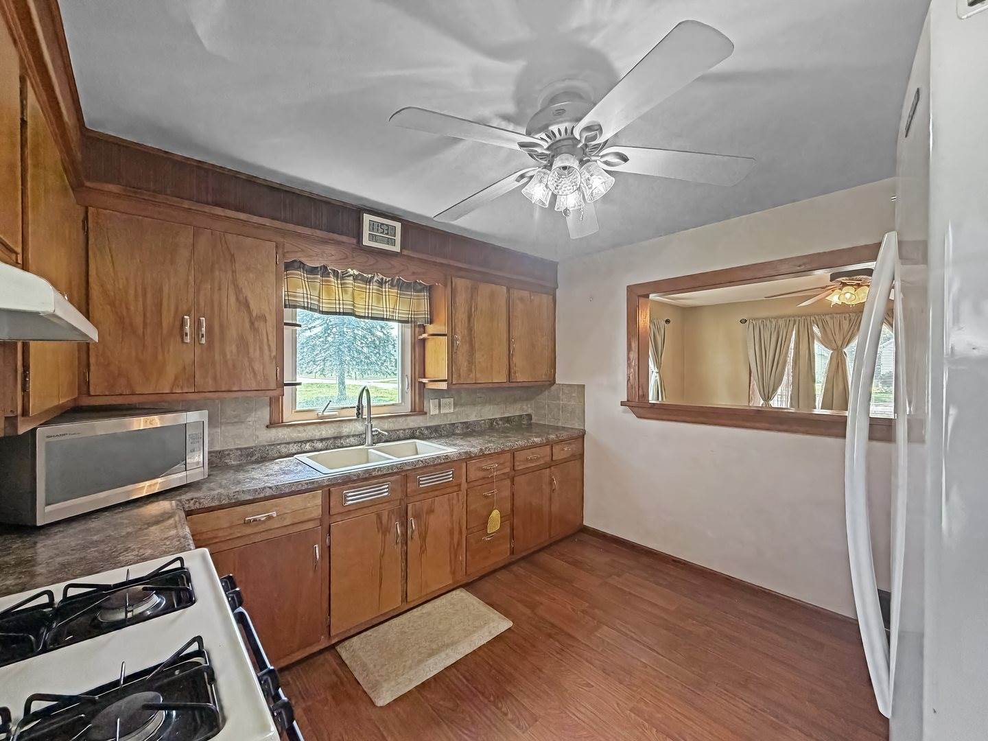 720 West American Street, Freeport, IL 61032