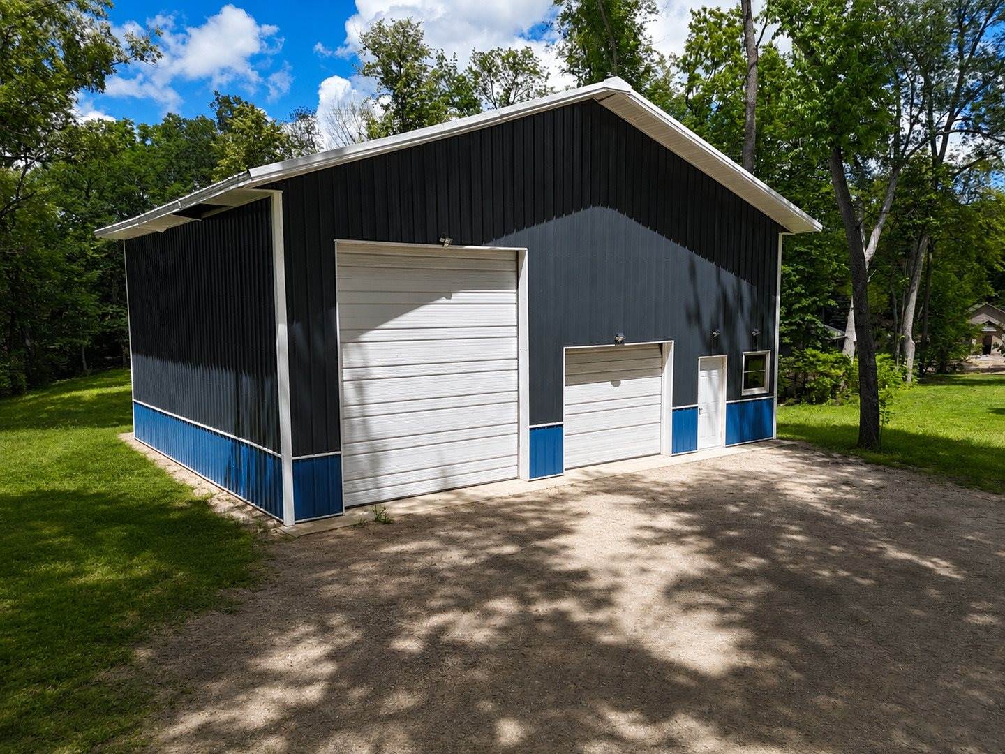 2579 West Fairgrounds Road, Freeport, IL 61032