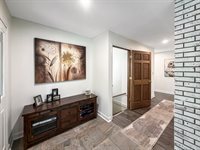 2579 West Fairgrounds Road, Freeport, IL 61032