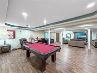 2579 West Fairgrounds Road, Freeport, IL 61032