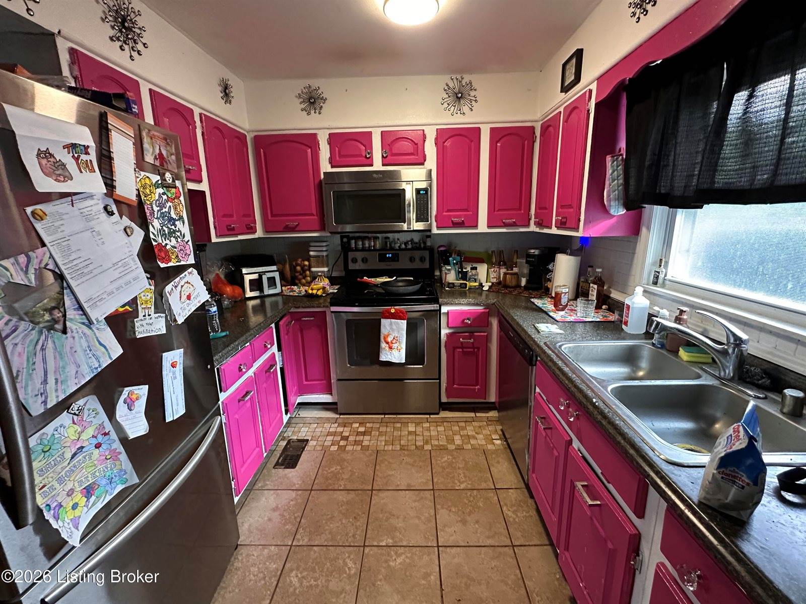 2325 Allen Dr, Lexington, KY 40505