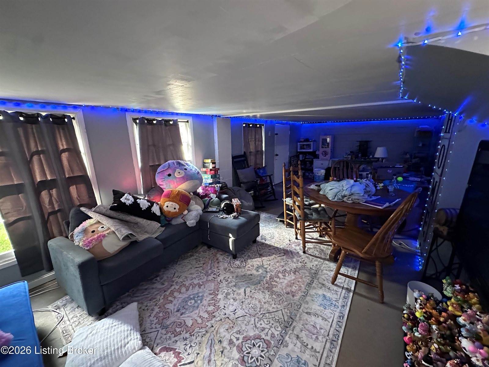 2325 Allen Dr, Lexington, KY 40505