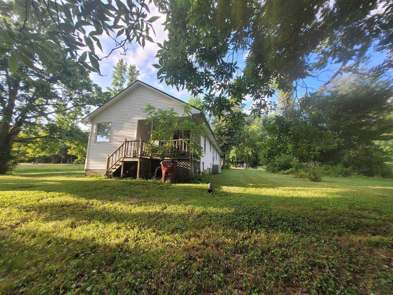 2045 Brownsville Road, Brownsville, KY 42210