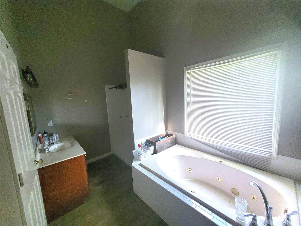 2045 Brownsville Road, Brownsville, KY 42210
