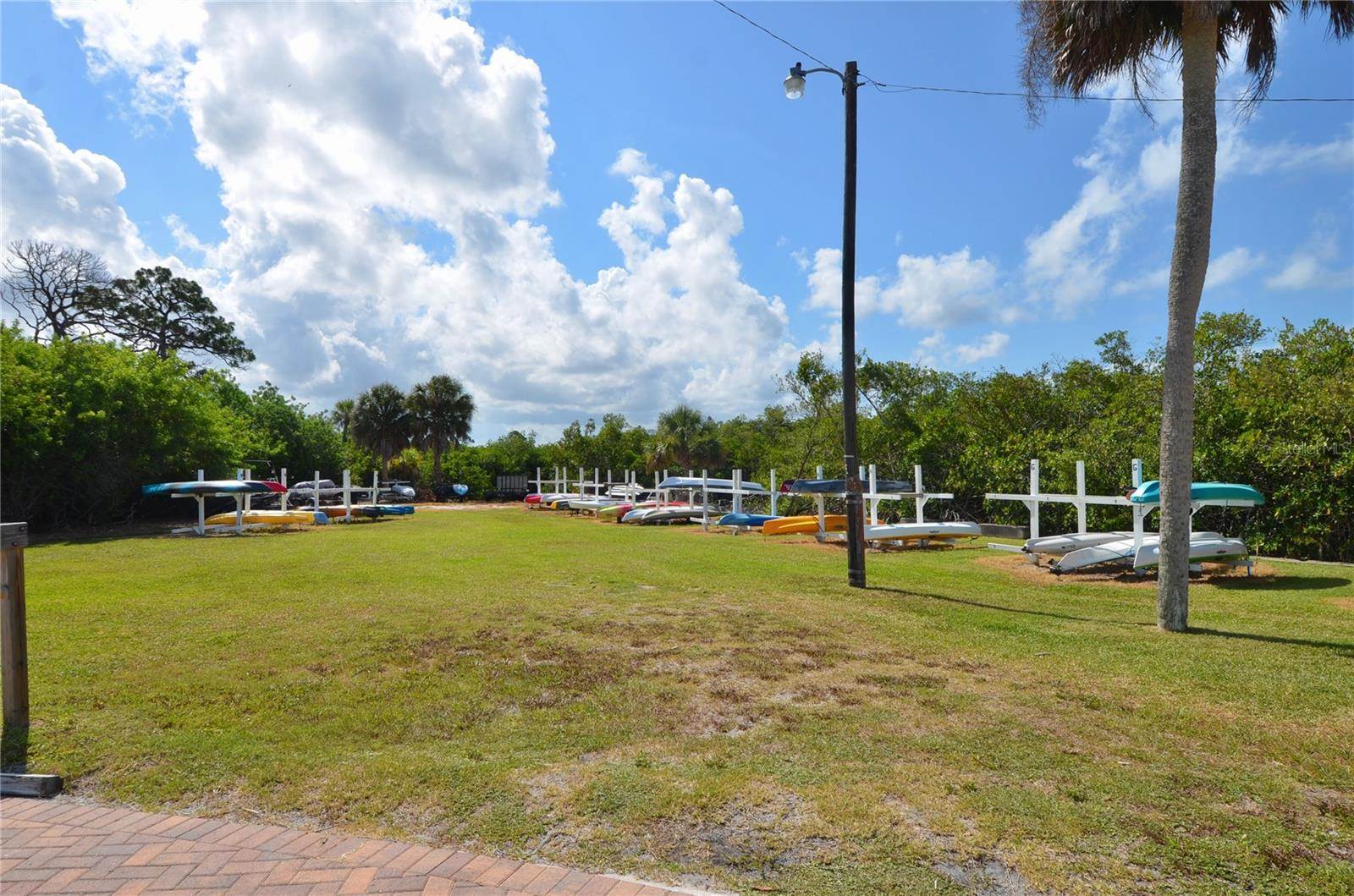 1379 Everest Road, Venice, FL 34293