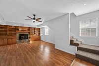 1305 NW Smith Ave, Lawton, OK 73507