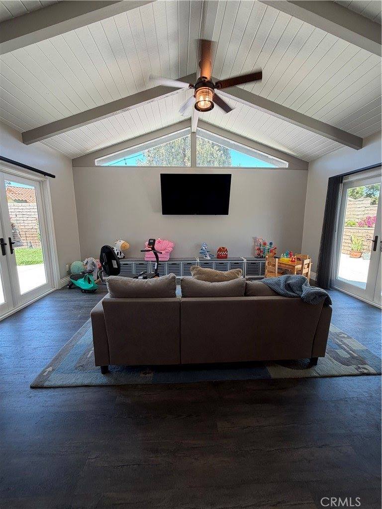 401 meadowbrook Drive, Santa Maria, CA 93455