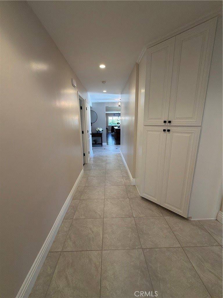 401 meadowbrook Drive, Santa Maria, CA 93455