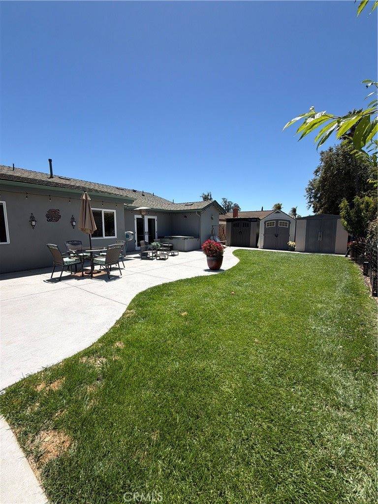 401 meadowbrook Drive, Santa Maria, CA 93455